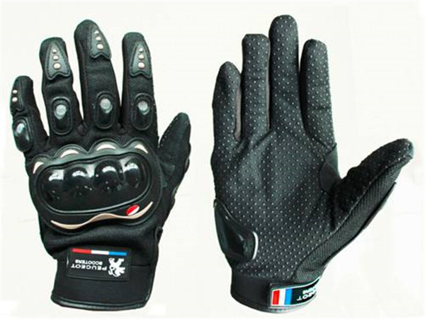 濟(jì)寧滑雪山手套廠 濟(jì)寧滑雪山手套廠
